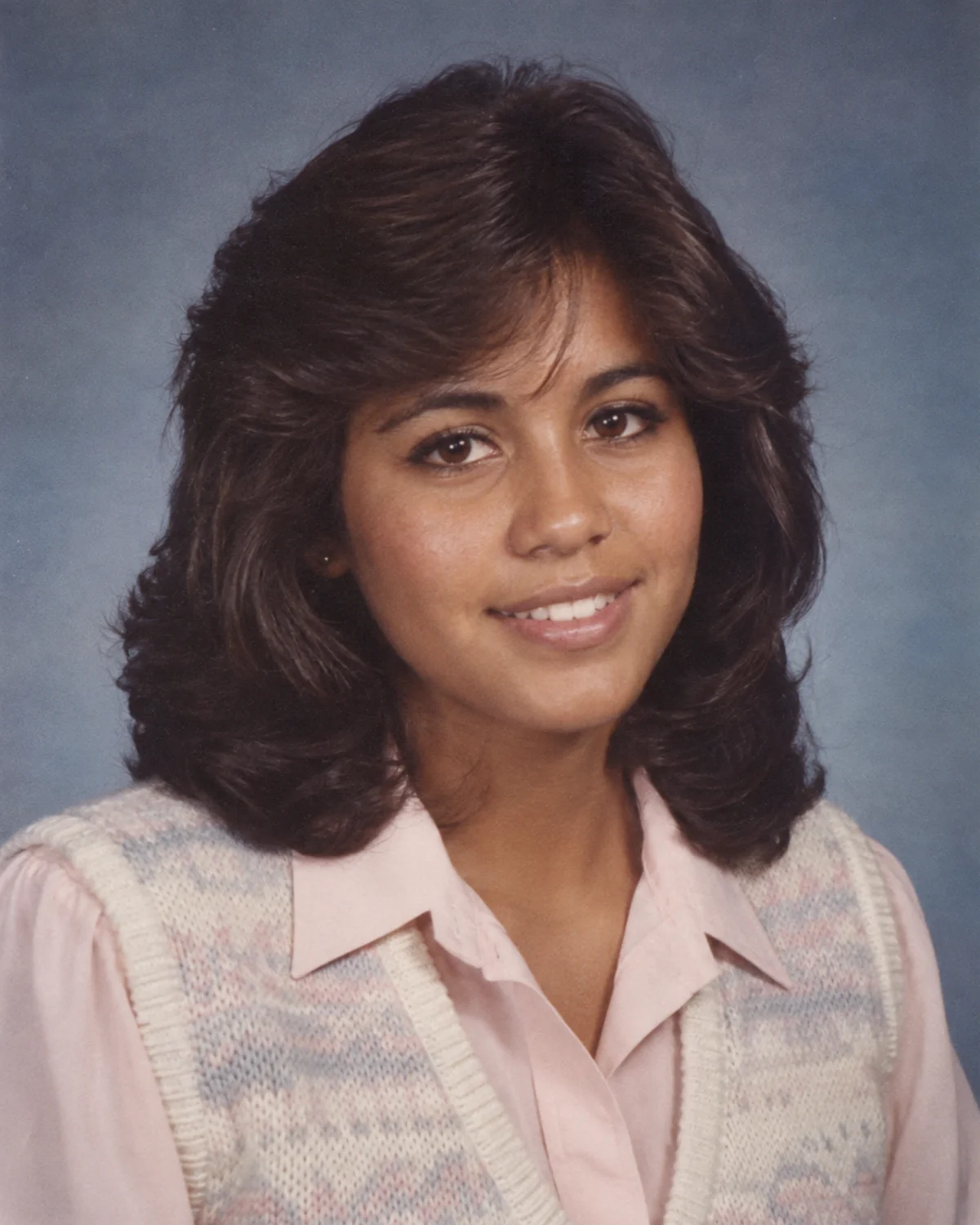 1980s AI yearbook photo prompt example